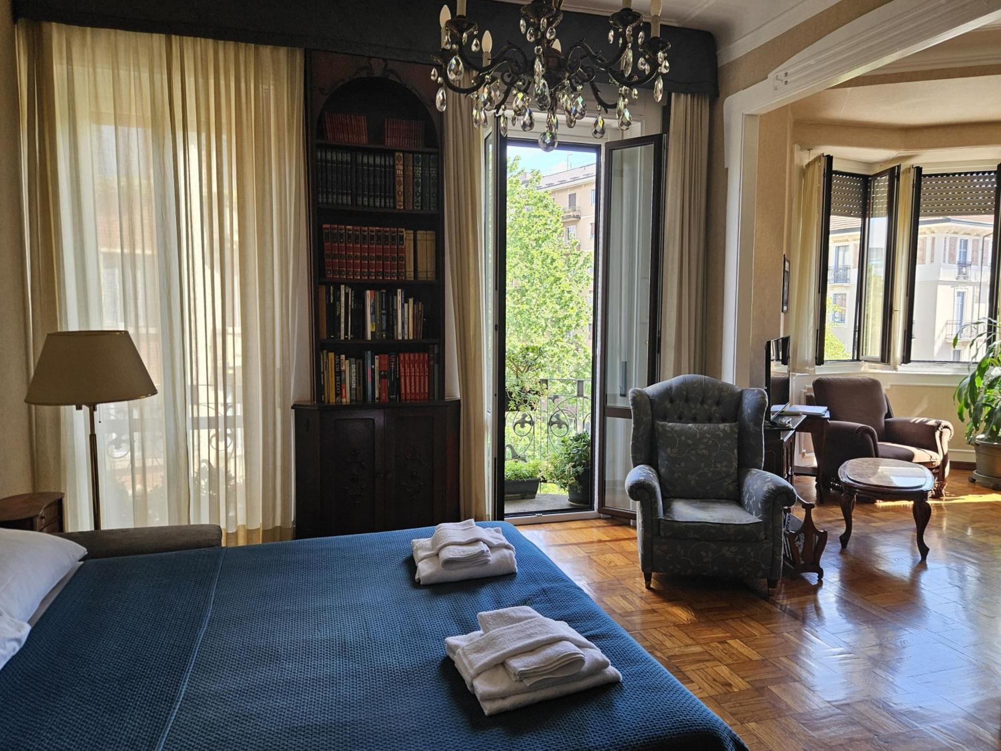 Homegallery - Elegante Milanese Appartement Milaan